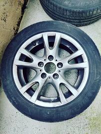Cerchi in lega e gomme michelin 16”