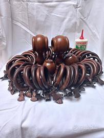 Raro set di 47 anelle in legno-vintage Diam.6cm.