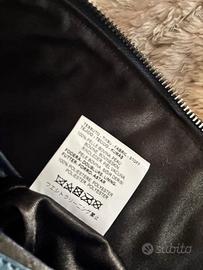 Borsa blu grande con tracolla