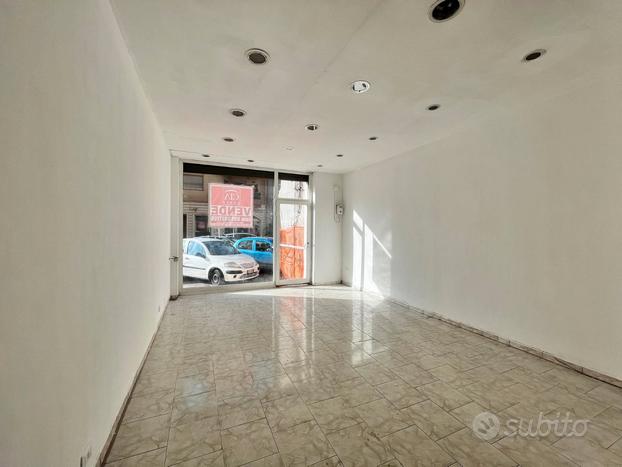 Via lecce- locale commerciale 37 mq