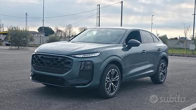 Audi Q3 SPB 35 TDI STRONIC SLINE TETTO PACHHETTO T