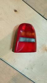 FARO POSTERIROE AUDI VOLKSWAGEN SKODA SEAT