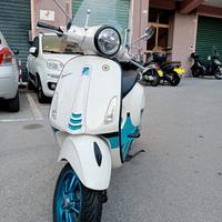 Vespa primavera 125 Color Vibe
