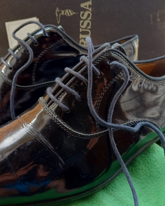 TRUSSARDI vernice nera mod. Sedan