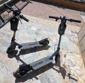 2 Monopattini Ducati Max come nuovi