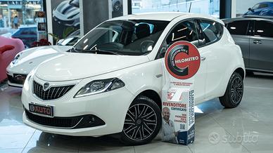 Lancia Ypsilon 1.0 FIREFLY 70 CV SES HYBRID GOLD C