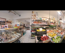 Minimarket( macelleria salumeria frutta e diversi)