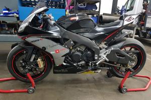 Aprilia RSV4 Aprc 2012 permuto