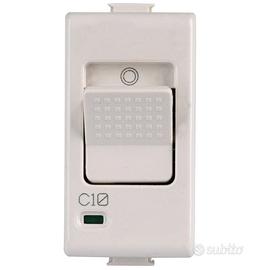 Interruttore magnetotermico BTicino