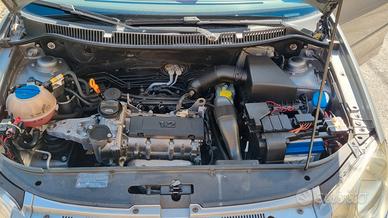 VOLKSWAGEN Polo 4ª serie - 2009