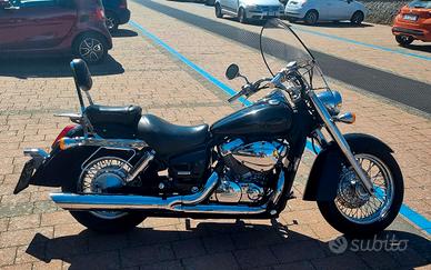 Honda Shadow VT750