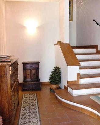 Attico / Mansarda di 338 m² con più di 5 locali a 