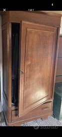 Armadio antico