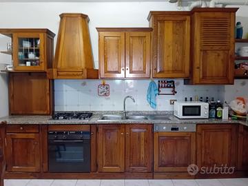 Cucina in legno