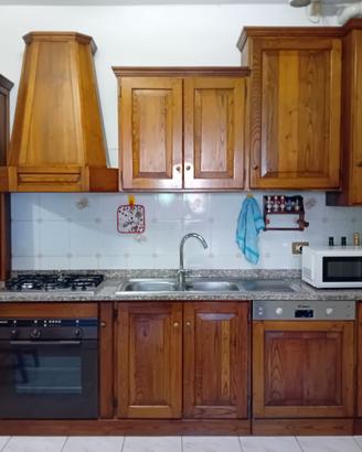 Cucina in legno