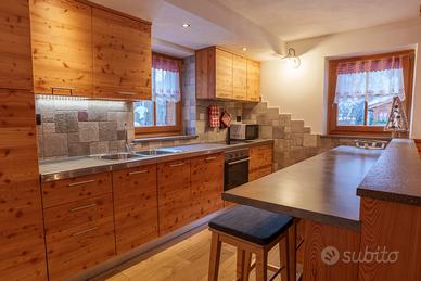 07-14/03 Chalet 9 posti con sauna, 600m da SkiArea
