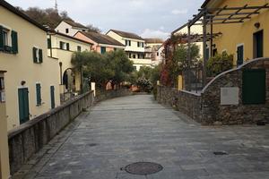 Albisola Superiore bilocale con mansarda