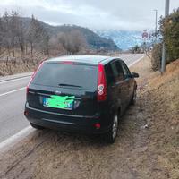 Ford Fiesta benzina 