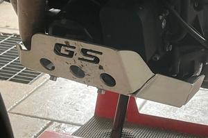 Paracoppa in alluminio per BMW F 800 GS