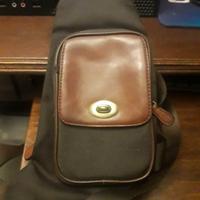 BORSELLO MARSUPIO IN CUOIO