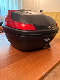 GIVI 47L BLADE con STAFFA e SCHIENALINO + Piastra