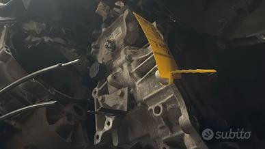CAMBIO OPEL CORSA E 1.2 BENZINA 2014 AUTOMATICO