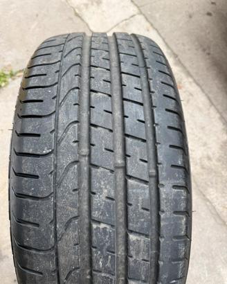 245 35 20 Pirelli