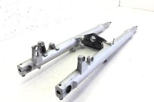 FORCELLA CON PUNTI DI RUGGINE SU PARTE ALTA STELI 