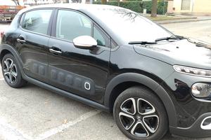 Citroen C3 Shine full optional tenuta in garage 