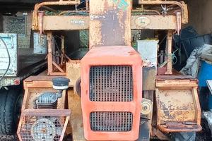 SEMOVENTE motorizzato GRANDE E ROBUSTO