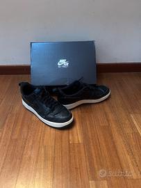 Air Force 1 Nere