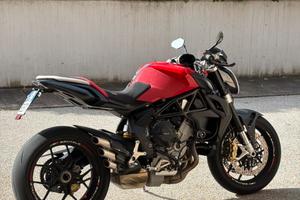 MV Agusta Brutale 675