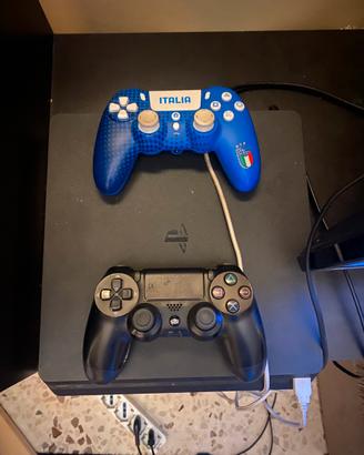 PS4 slim + controller originale e controller dell’