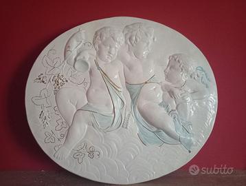 Putto in gesso