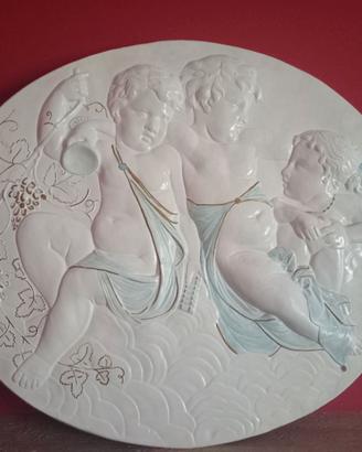 Putto in gesso