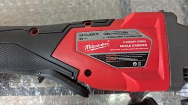 Smerigliatrice angolare   M18 a batteria nuova