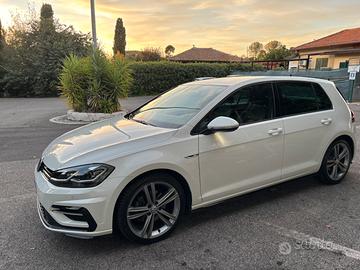 Volkswagen Golf 7.5 R-Line 1.5 TSI  150 CV