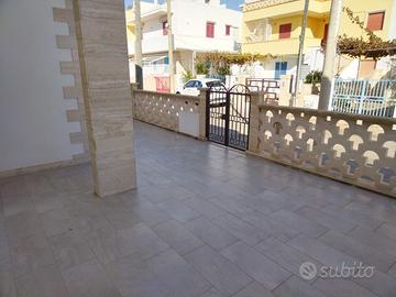 Lido Marini a 300m spiaggia 2 bagni indipendente