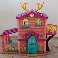 Casa Enchantimals con accessori e bambole