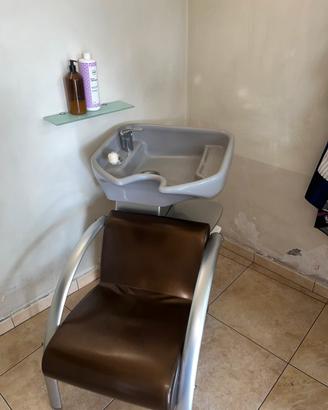 posto shampoo barbiere