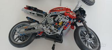 Moto Lego 8051 e 42036
