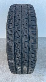 Gomme 215/70r15