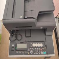 Stampante laser OKI MC563 a colori