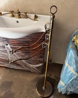 Lavabo con mobile