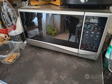 Microonde Samsung per ricambi 