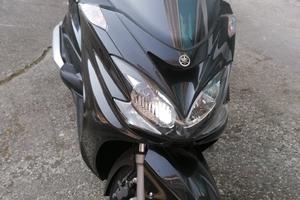 Yamaha majesty 400 