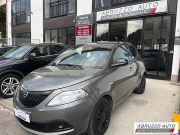 LANCIA - Ypsilon 1.0 FireFly 5p.Hybrid Oro 19.000