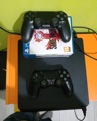  PS4 slim 500gb con 2 controller e cavi