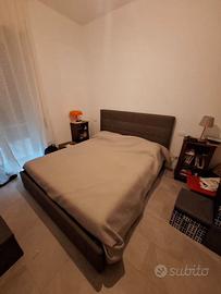 letto matrimoniale con vano contenitore
