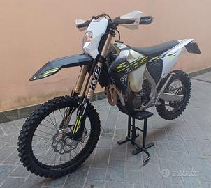 TRIUMPH 450-E  MY2026  TF-450-E